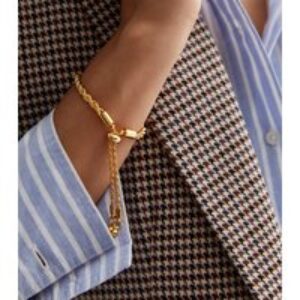 18ct Gold Plated Twist Toggle Bracelet New Glance
