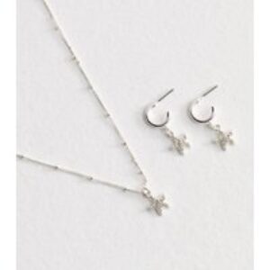 Silver Tone Starfish Necklace and Earrings Set New Glance