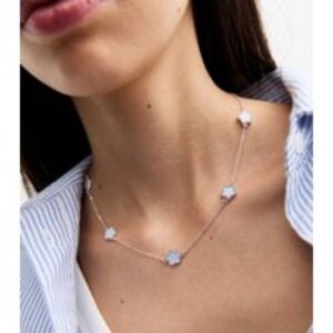 Silver Tone Flower Appeal Necklace New Glance