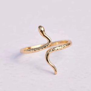 Snake Ring in Gold