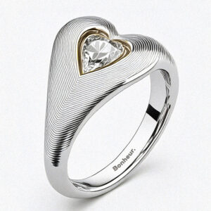 Eléa Heart Signet Ring – Rhodium Plated / 7